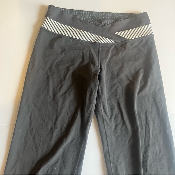 Lululemon legging grey Dharana Crop - Picture 15 of 15